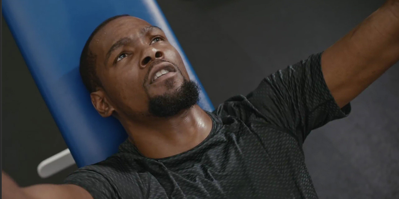 AdWatch: Google | Hey Google – Gummy Bears (Featuring Kevin Durant)