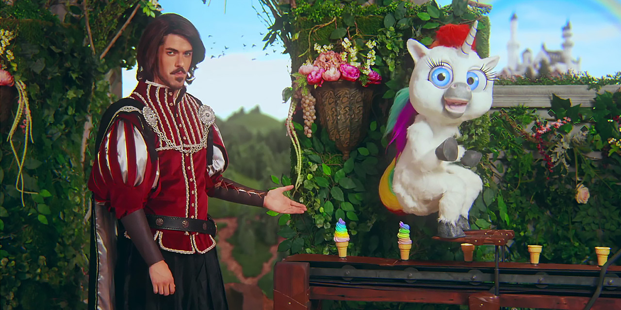 AdWatch: Squatty Potty | This Unicorn Changed the Way I Poop