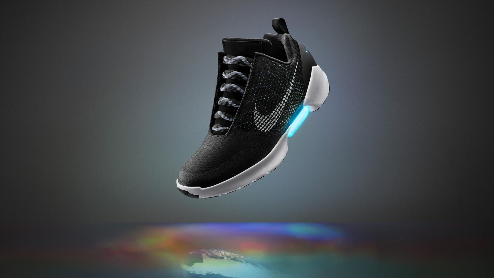 20 Tweets About Nike’s New HyperAdapt Shoes